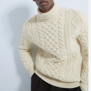NWT ZARA 100% Wool Honeycomb Sweater Sz. L